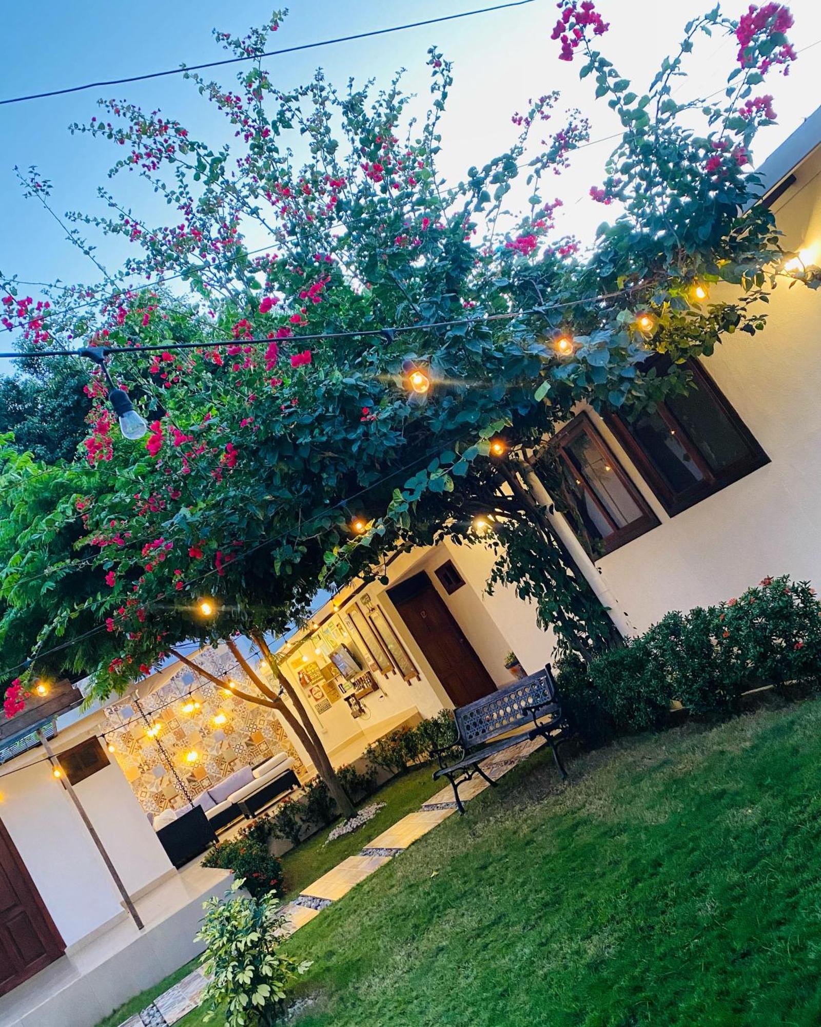 Casa San Juan Acomodação com café da manhã Managua Exterior foto